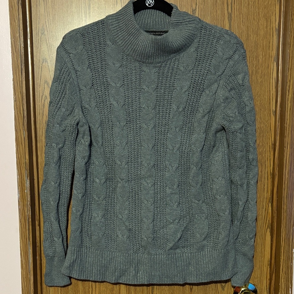 Banana Republic Charcoal Cable Knit Turtleneck Sweater